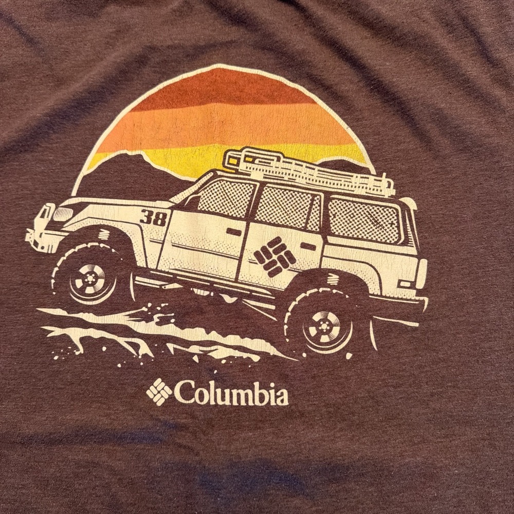 0001 Columbia T Shirt Mens Medium Brown Off Road SUV Sunset Graphic Outdoor Tee